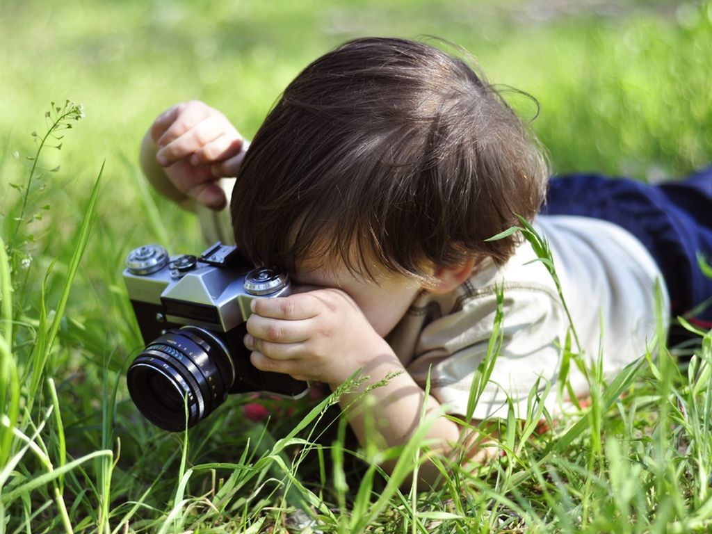 Как удалить фото на детском фотоаппарате
