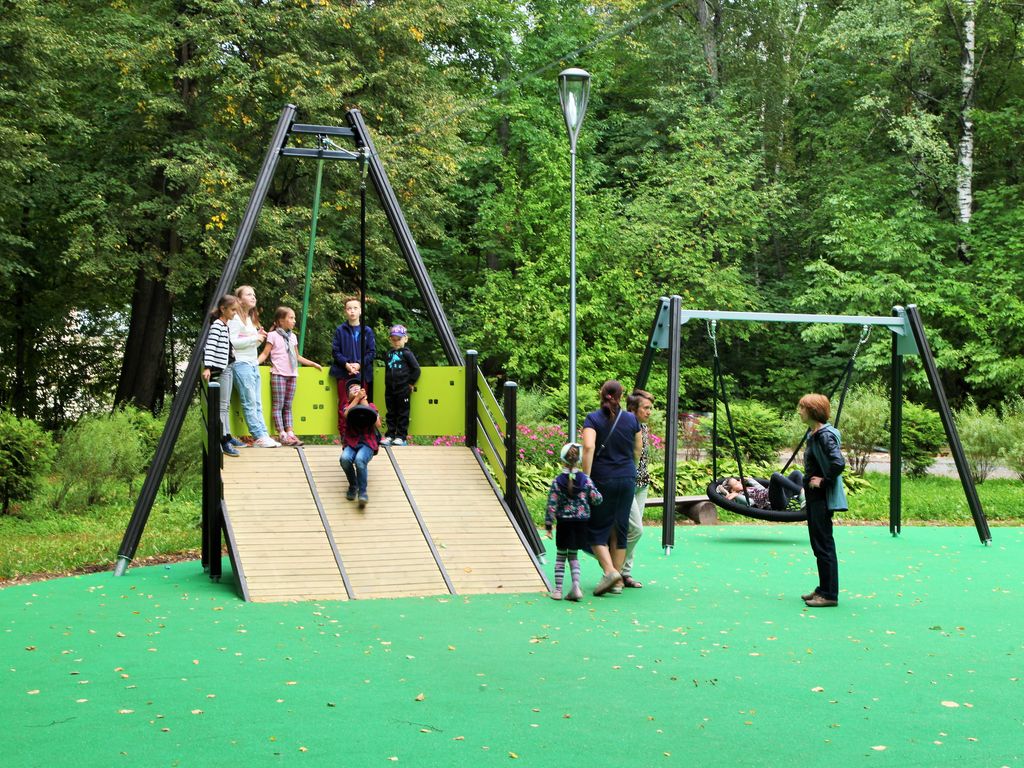 В Измайловском парке обновили детские площадки, изюминка парка